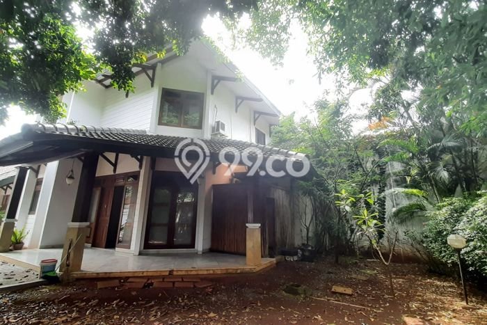 Ready to Use! Premium House LT 348m2 Desain Modern di Pondok Indah Ready to Use! Premium House LT 348m2 Desain Modern di Pondok Indah