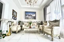 Dijual Rumah Luas Megah Dengan View Eksklusif di Buah Batu, Bandung Dijual Rumah Luas Megah Dengan View Eksklusif di Buah Batu, Bandung