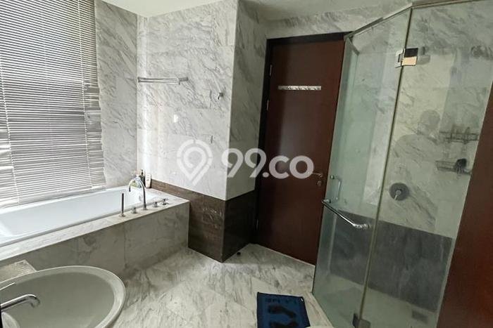 Sewa Apartemen Murah di Sudirman 3 Bedroom Sewa Apartemen Murah di Sudirman 3 Bedroom