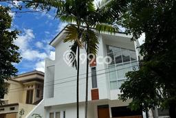 Disewakan Rumah Murah di Cideng Jakarta Pusat Punya 4 KT Disewakan Rumah Murah di Cideng Jakarta Pusat Punya 4 KT