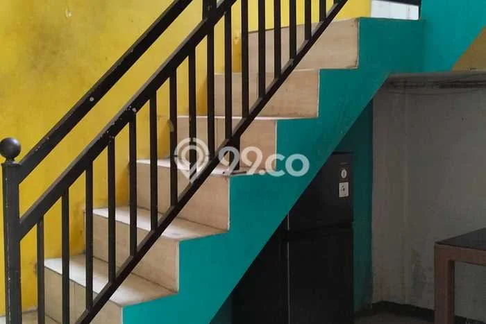 Dijual Kost Strategis di Rungkut, Surabaya 7 KT, 2 KM, Luas Bangunan 80m2 Dijual Kost Strategis di Rungkut, Surabaya 7 KT, 2 KM, Luas Bangunan 80m2