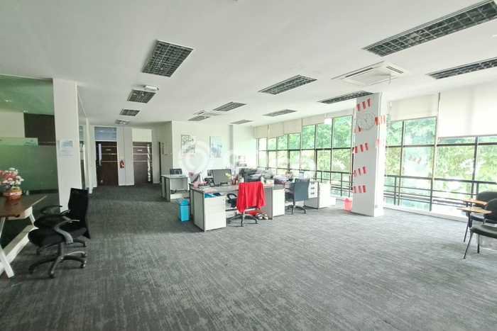 Unit Kantor Strategis di Wonocolo, Surabaya Potensi Cuan Besar Unit Kantor Strategis di Wonocolo, Surabaya Potensi Cuan Besar