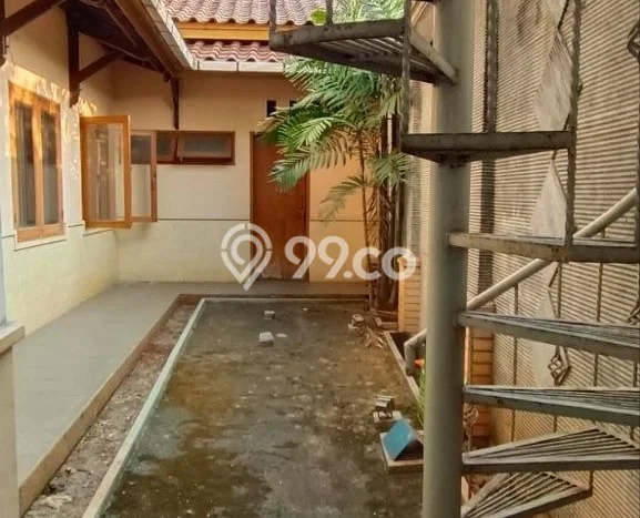 Rumah Sewa Bekasi LT 458m2 LB 400m2 Kawasan Pondok Gede Rumah Sewa Bekasi LT 458m2 LB 400m2 Kawasan Pondok Gede