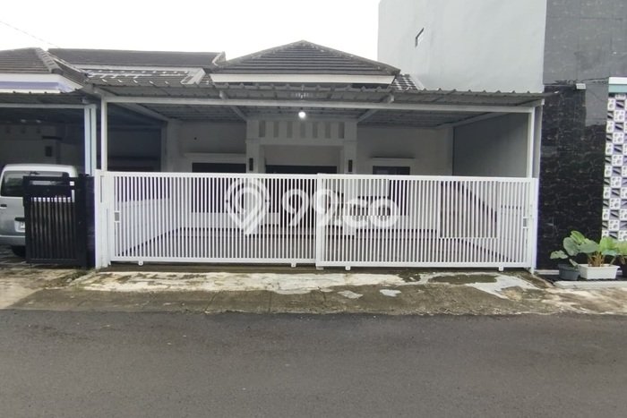 Rumah Minimalis 2 Kamar LT 115m2 di Kopo Rumah Minimalis 2 Kamar LT 115m2 di Kopo
