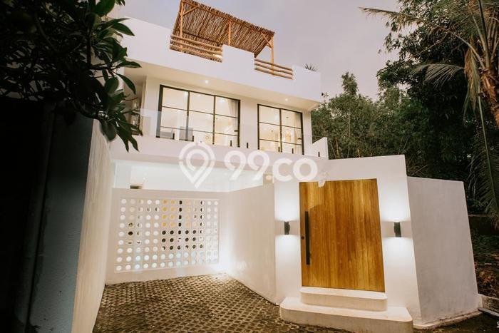 Jual Rumah Luas Elegan Dengan View Eksklusif di Pererenan, Badung Jual Rumah Luas Elegan Dengan View Eksklusif di Pererenan, Badung