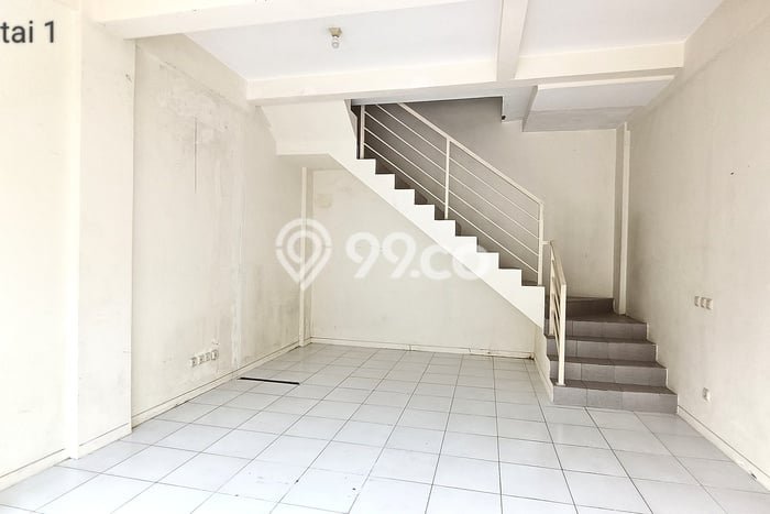 Ruko Dijual di Taman LT 33m2, LB 67m2 Solusi Investasi Cerdas Ruko Dijual di Taman LT 33m2, LB 67m2 Solusi Investasi Cerdas