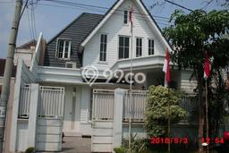 Hunian Impian dengan Luas Tanah 180m² di Lingkungan Asri Driyorejo, Gresik Hunian Impian dengan Luas Tanah 180m² di Lingkungan Asri Driyorejo, Gresik