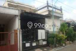 Rumah Nyaman dengan 3 Kamar Tidur dan 2 Kamar Mandi di Kawasan Kebraon, Surabaya Rumah Nyaman dengan 3 Kamar Tidur dan 2 Kamar Mandi di Kawasan Kebraon, Surabaya