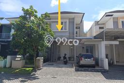 Jual Rumah Strategis Bagus Punya 4 KT di Wiyung Surabaya SHM Jual Rumah Strategis Bagus Punya 4 KT di Wiyung Surabaya SHM