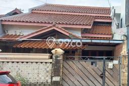 Rumah Luxury Modern Tanpa Renovasi di Kemanggisan Jakarta Barat Rumah Luxury Modern Tanpa Renovasi di Kemanggisan Jakarta Barat