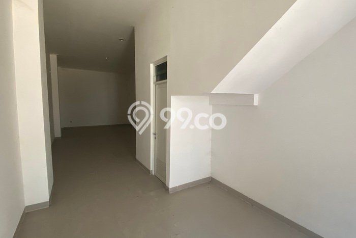 Untuk Dijual! Ruko di Teluk Naga Tangerang LT 73m2 / LB 210m2 Kawasan Strategis Untuk Dijual! Ruko di Teluk Naga Tangerang LT 73m2 / LB 210m2 Kawasan Strategis