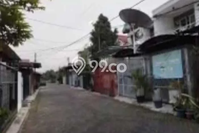 Rumah Luas Asri 4 KT Siap Pakai di Citra Garden Jakarta Barat Rumah Luas Asri 4 KT Siap Pakai di Citra Garden Jakarta Barat