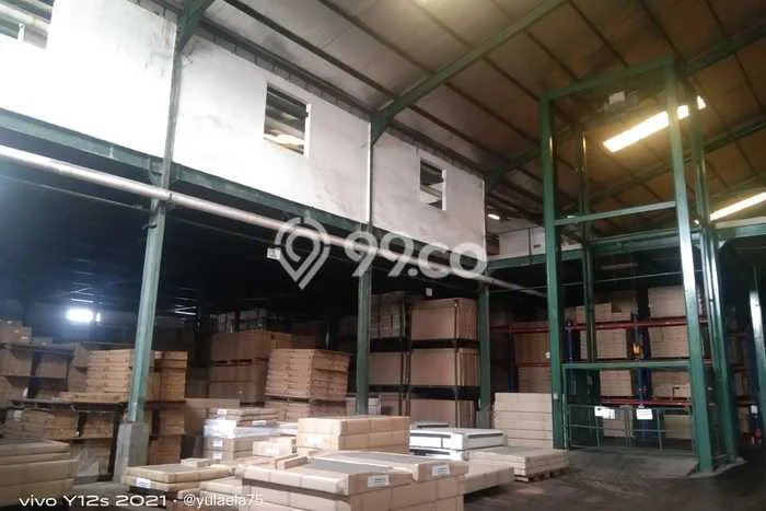 Gudang disewakan di Pasir Jaya Tangerang dengan luas bangunan 5520m2 Gudang disewakan di Pasir Jaya Tangerang dengan luas bangunan 5520m2