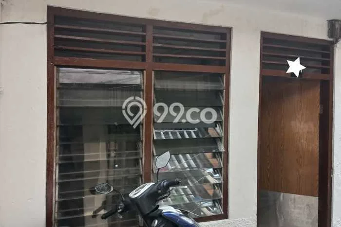 Rumah Strategis Minimalis Lb 80m2 di Gambir, Jakarta Pusat Rumah Strategis Minimalis Lb 80m2 di Gambir, Jakarta Pusat