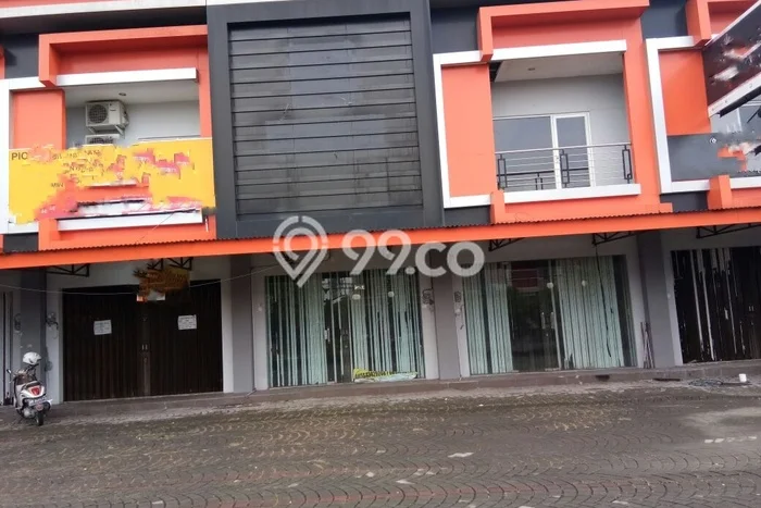 Unit Ruko disewakan di Depok Sleman dengan LT 45m2 / LB 90m2 Unit Ruko disewakan di Depok Sleman dengan LT 45m2 / LB 90m2