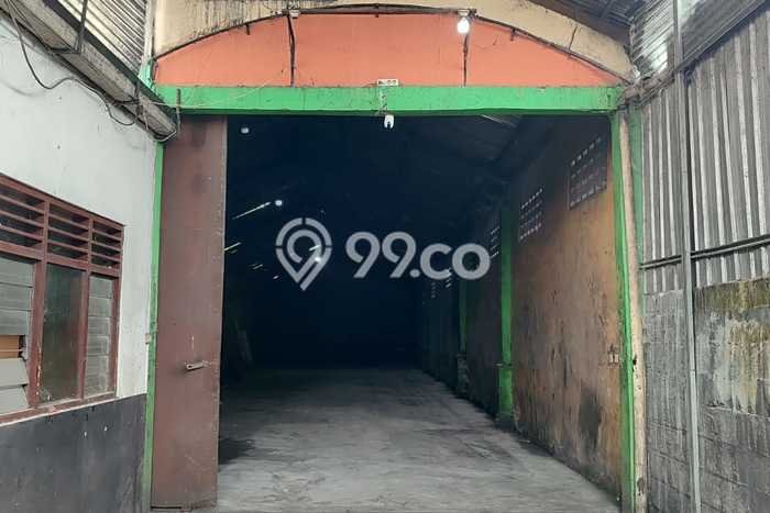Disewakan Gudang komersial di Sewon luas bangunan 340m2 Disewakan Gudang komersial di Sewon luas bangunan 340m2