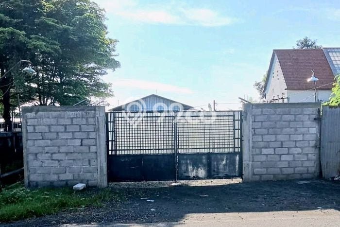 Ruko untuk disewa di Kasihan punya LT 450m2 & LB 250m2 harga sewa kompetitif Ruko untuk disewa di Kasihan punya LT 450m2 & LB 250m2 harga sewa kompetitif