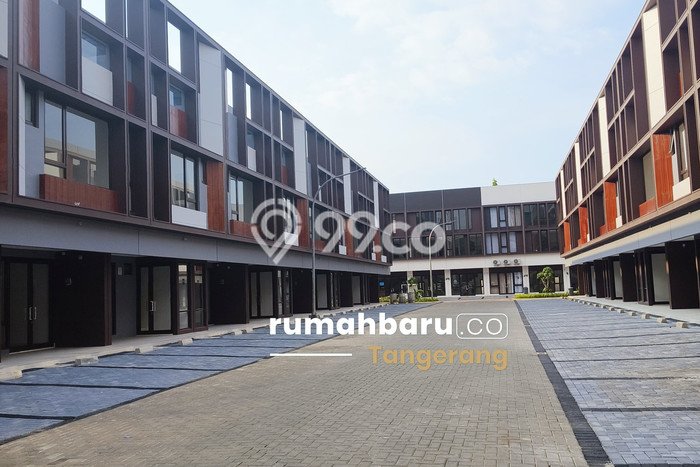 Untuk Dijual! Ruko di BSD Komersial Area Tangerang LT 50m2 / LB 114m2 Kawasan Bisnis Untuk Dijual! Ruko di BSD Komersial Area Tangerang LT 50m2 / LB 114m2 Kawasan Bisnis
