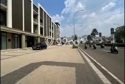 Ruko Disewa di Tangerang dengan LB 262m2 Area Komersial Ramai Ruko Disewa di Tangerang dengan LB 262m2 Area Komersial Ramai
