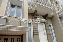 Jarang Ada! Rumah Kontrakan 3 Kamar Nyaman Siap Huni Gading Serpong Jarang Ada! Rumah Kontrakan 3 Kamar Nyaman Siap Huni Gading Serpong