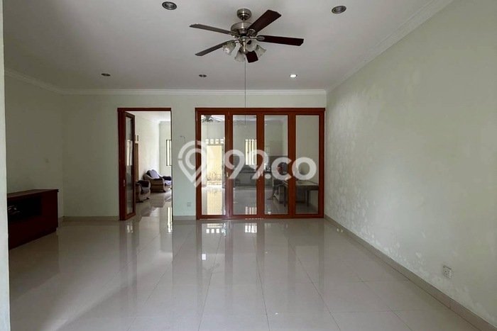 For Sale Hunian Rumah Terawat 5 Kamar di Batam Centre, Batam For Sale Hunian Rumah Terawat 5 Kamar di Batam Centre, Batam