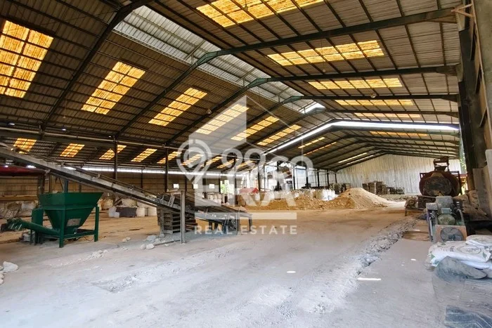 KAWASAN KOMERSIAL! Gudang Disewakan Kawasan Cakung, Luas 3000m², Jalan Utama KAWASAN KOMERSIAL! Gudang Disewakan Kawasan Cakung, Luas 3000m², Jalan Utama