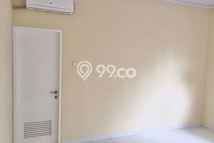 Jarang Ada! Rumah Kontrakan 2 Kamar Bagus Siap Huni BSD Sevilla Jarang Ada! Rumah Kontrakan 2 Kamar Bagus Siap Huni BSD Sevilla