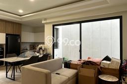 Rumah Kontrakan Tangerang LT 84m2 LB 84m2 Area BSD City Rumah Kontrakan Tangerang LT 84m2 LB 84m2 Area BSD City
