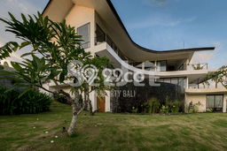 AREA PREMIUM! Vila Kawasan , Area 700m2m², Dekat pusat kota AREA PREMIUM! Vila Kawasan , Area 700m2m², Dekat pusat kota