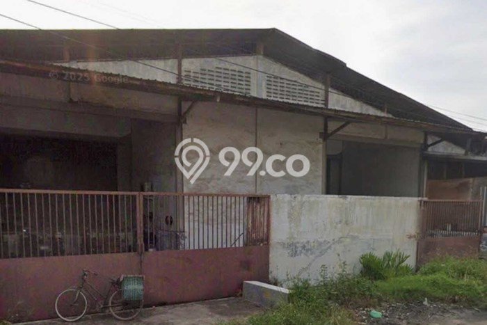 Unit Gudang Disewakan di Kaligawe di Area Ramai & Strategis Unit Gudang Disewakan di Kaligawe di Area Ramai & Strategis