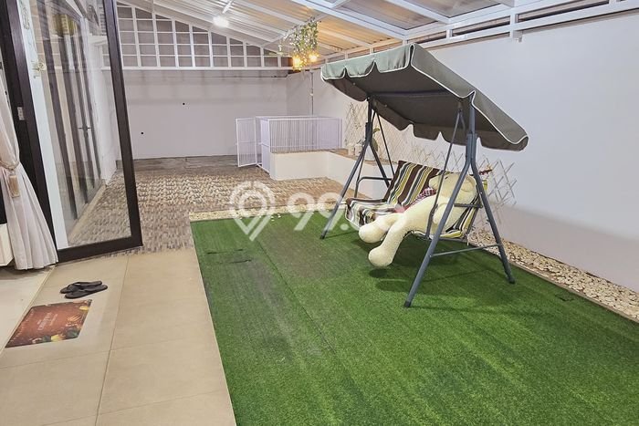 SPECIAL OFFER! Rumah di Semarang Barat, 3 KT, Lingkungan Strategis, LT 300m² LB 210m² SPECIAL OFFER! Rumah di Semarang Barat, 3 KT, Lingkungan Strategis, LT 300m² LB 210m²