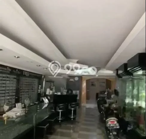 Ruko disewakan di Semarang Selatan Semarang dengan luas bangunan 300m2 Ruko disewakan di Semarang Selatan Semarang dengan luas bangunan 300m2