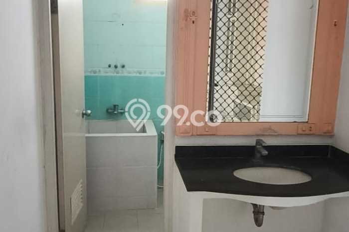 SPECIAL RATE! Rumah di Semarang Tengah, 3 KM, Area Sejuk, Luas 200m² Bangunan 300m² SPECIAL RATE! Rumah di Semarang Tengah, 3 KM, Area Sejuk, Luas 200m² Bangunan 300m²