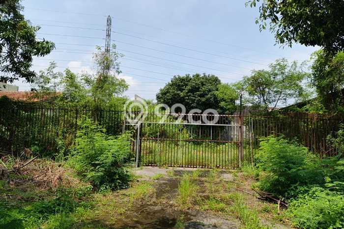 Lahan Strategis di Semarang Timur Semarang Disewakan dengan Luas 1600m2 Lahan Strategis di Semarang Timur Semarang Disewakan dengan Luas 1600m2