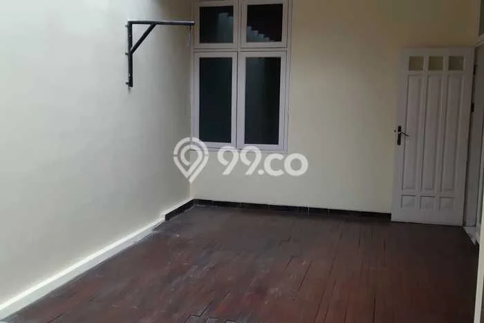 Disewakan Rumah Harga Terjangkau di Bukit Sari Semarang dengan 3 Kamar Tidur Disewakan Rumah Harga Terjangkau di Bukit Sari Semarang dengan 3 Kamar Tidur