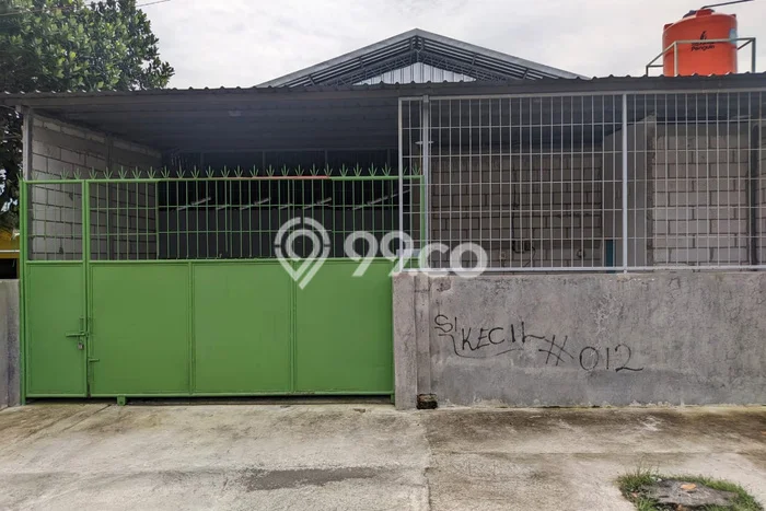 Gudang Disewakan Lokasi Semarang Barat Semarang Harga Spesial! Gudang Disewakan Lokasi Semarang Barat Semarang Harga Spesial!