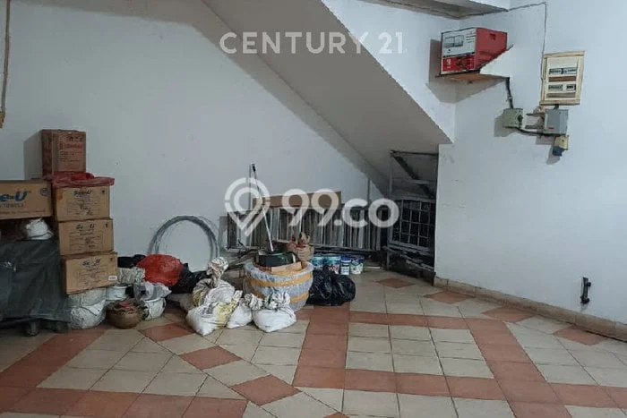 Rumah Luxury Modern Tanpa Renovasi di Pluit Jakarta Utara Rumah Luxury Modern Tanpa Renovasi di Pluit Jakarta Utara