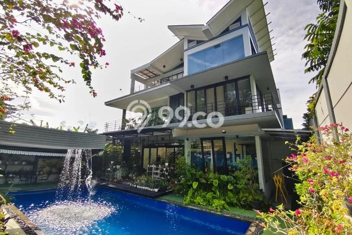 Rumah Elit Modern Siap Huni di Sentul City Bogor Rumah Elit Modern Siap Huni di Sentul City Bogor