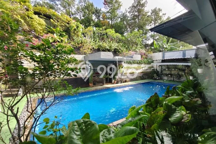 Rumah Elit Modern Siap Huni di Sentul City Bogor Rumah Elit Modern Siap Huni di Sentul City Bogor