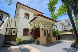 Dijual Rumah Mewah Exclusive di Kebayoran Baru, Jakarta Selatan Dijual Rumah Mewah Exclusive di Kebayoran Baru, Jakarta Selatan