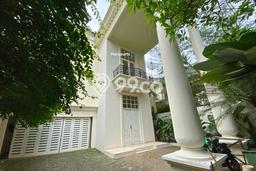 Sewa Rumah Strategis di Kemang LT 650m2 / LB 800m2 Siap Huni Sewa Rumah Strategis di Kemang LT 650m2 / LB 800m2 Siap Huni