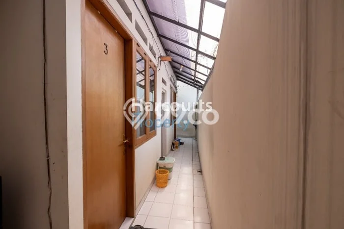 Rumah Kost Dijual di Kebayoran Baru, Jakarta Selatan, Spesifikasi 13 KT, 8 KM, 150m2 Rumah Kost Dijual di Kebayoran Baru, Jakarta Selatan, Spesifikasi 13 KT, 8 KM, 150m2