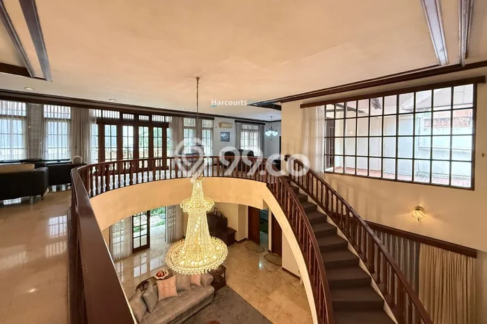 Jual Rumah Mewah Megah Dengan View Eksklusif di Gatot Subroto, Jakarta Selatan Jual Rumah Mewah Megah Dengan View Eksklusif di Gatot Subroto, Jakarta Selatan