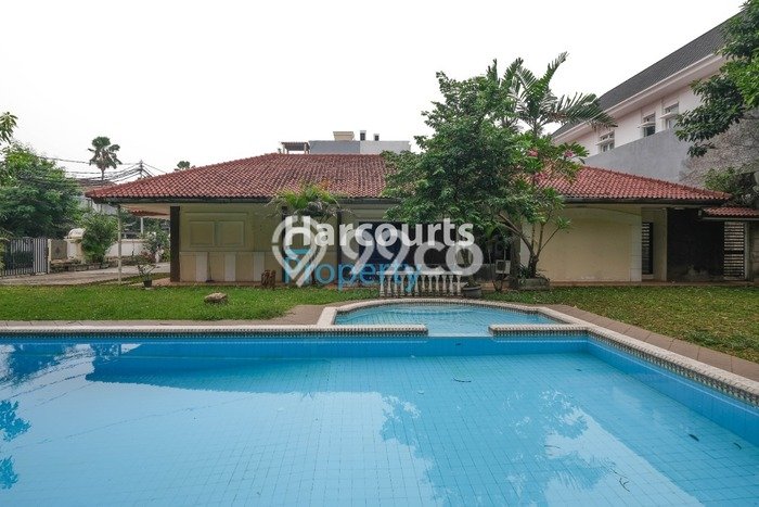 Siap Huni Rumah Mewah 5 Kamar di Menteng Dekat ke Mana Pun Siap Huni Rumah Mewah 5 Kamar di Menteng Dekat ke Mana Pun