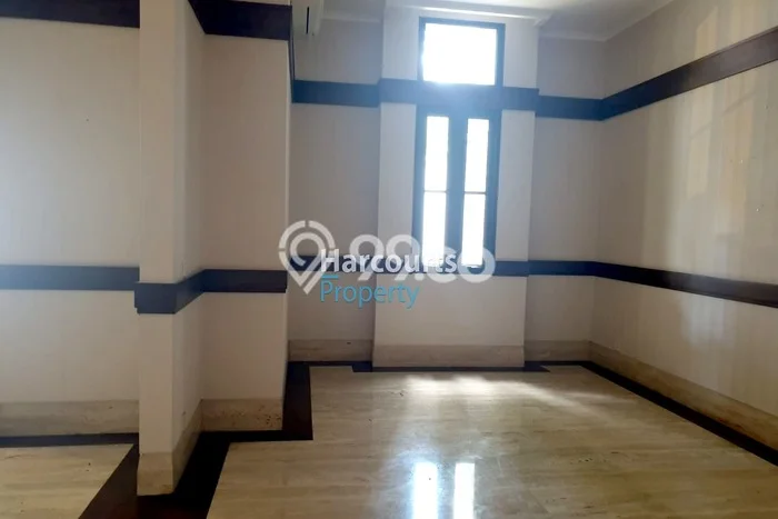 Sewa Rumah Nyaman di Menteng Harga Rp 1,21 Miliar/ Tahun Sewa Rumah Nyaman di Menteng Harga Rp 1,21 Miliar/ Tahun