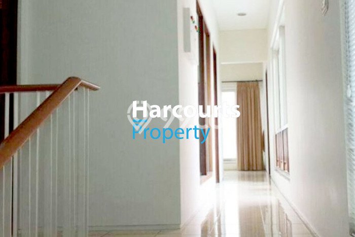 Disewakan Rumah Modern di Menteng Harga Rp 950 Juta/ Tahun Disewakan Rumah Modern di Menteng Harga Rp 950 Juta/ Tahun