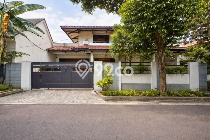 Jual Rumah Mewah Megah Dengan View Eksklusif di Gatot Subroto, Jakarta Selatan Jual Rumah Mewah Megah Dengan View Eksklusif di Gatot Subroto, Jakarta Selatan
