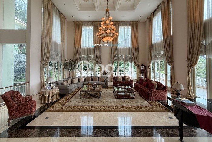 Vila Strategis di , Area 7650m2m², Akses ke berbagai kebutuhan Vila Strategis di , Area 7650m2m², Akses ke berbagai kebutuhan