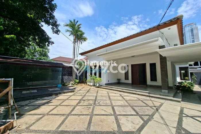 Hunian Modern Disewakan di Menteng Jakarta Pusat Lokasi Sangat Strategis Hunian Modern Disewakan di Menteng Jakarta Pusat Lokasi Sangat Strategis
