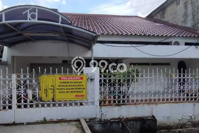 Disewakan Rumah Harga Terjangkau di Tanjung Duren Jakarta Barat dengan 3 KT Disewakan Rumah Harga Terjangkau di Tanjung Duren Jakarta Barat dengan 3 KT